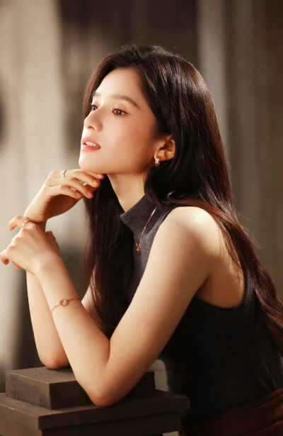 张婧仪