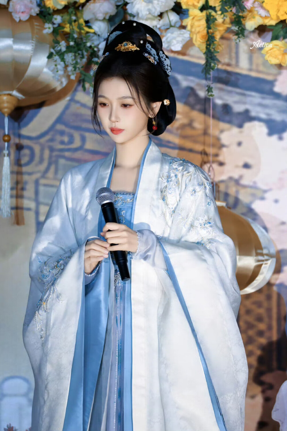 虞书欣