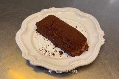 ⁃̀ᴗ⁃́