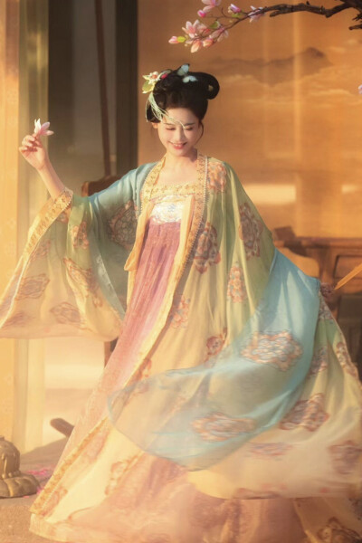 许你更如意 翟一莹∣柳如意