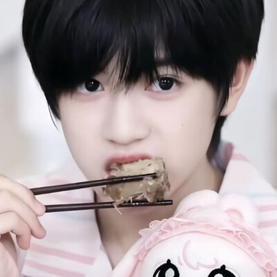 小兔牙小狗牙小猪