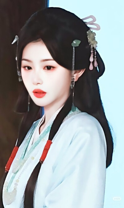 孔雪儿