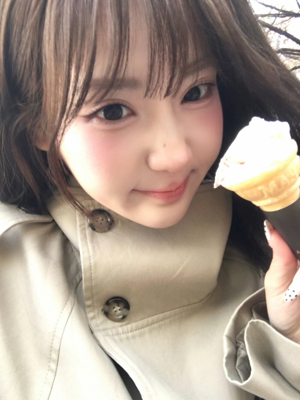 尹舒妍