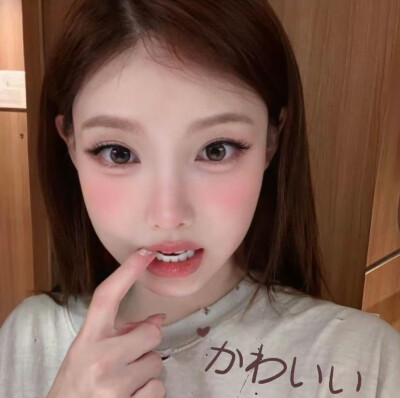 女头