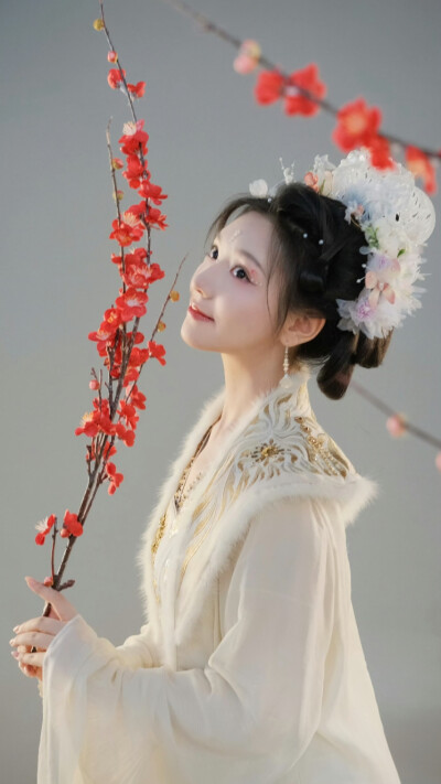 王云云