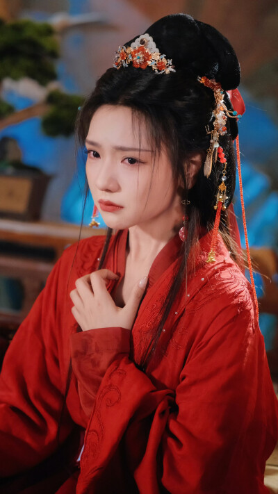 王云云