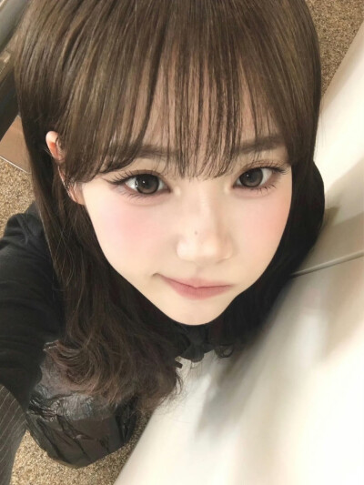 尹舒妍