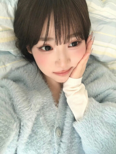 尹舒妍