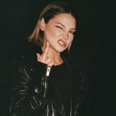 madelyn cline 