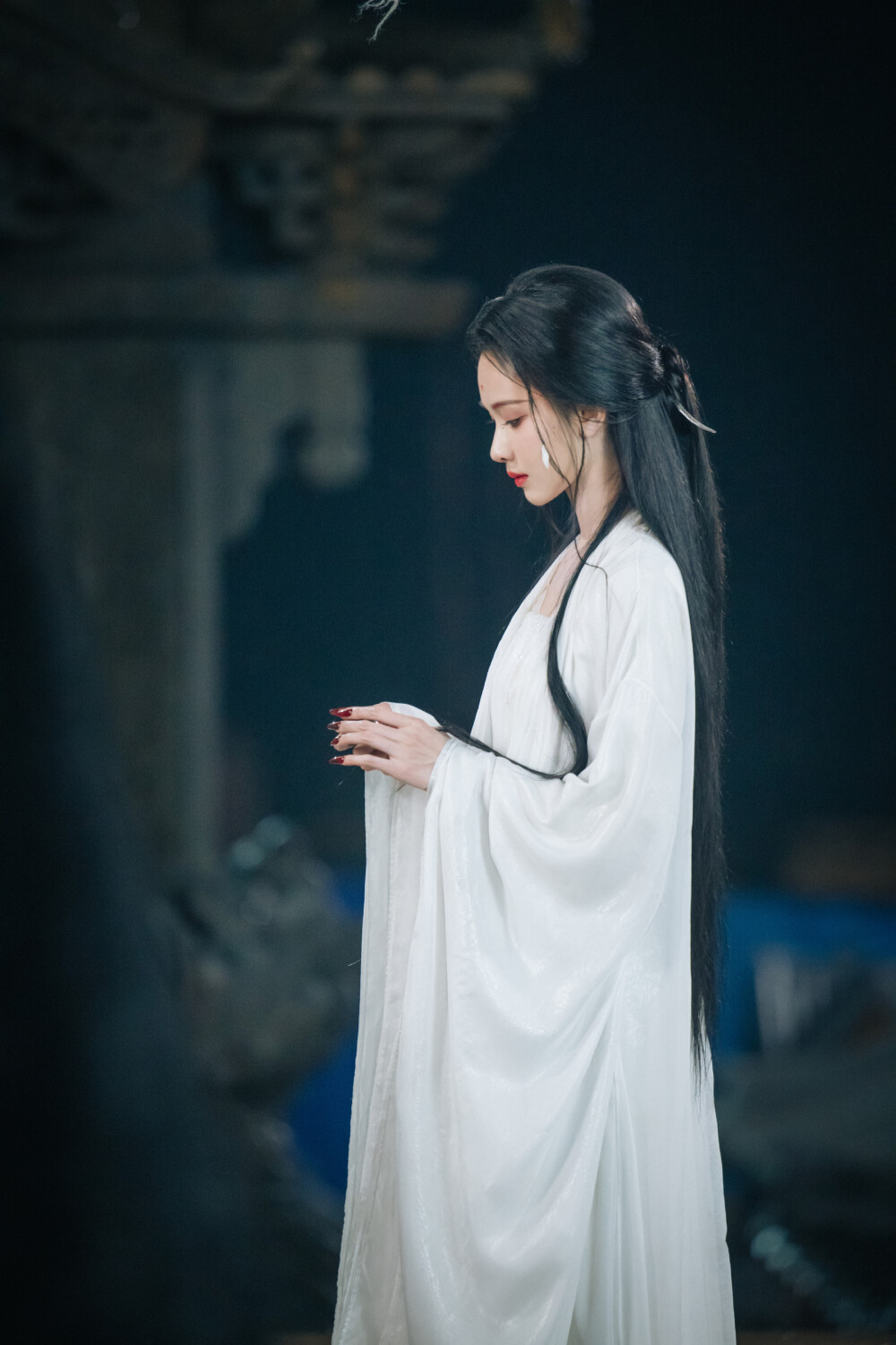 陈都灵