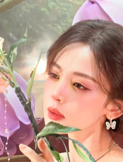 娜扎