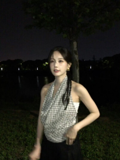 李一桐