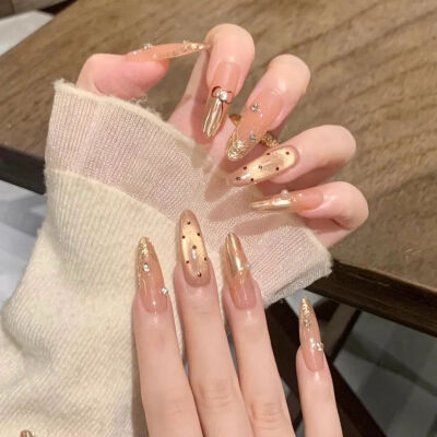 美甲