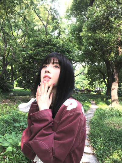 鞠婧祎
