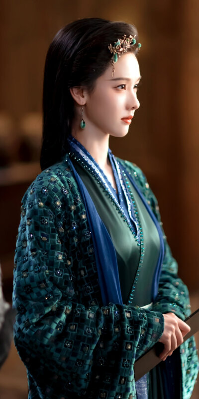 陈都灵