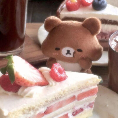 草莓轻松熊