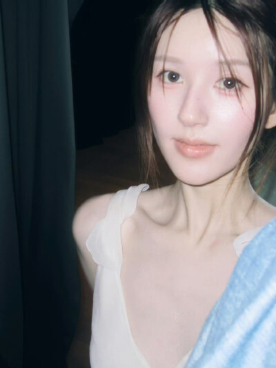 赵露思