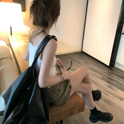 女头