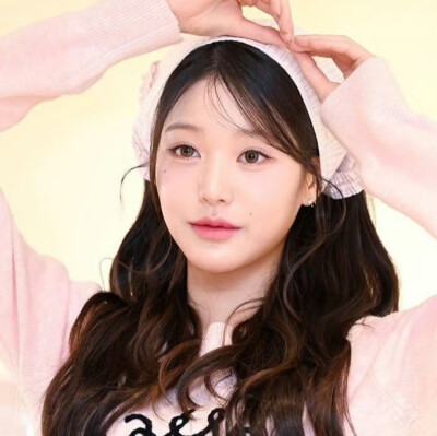 张元英