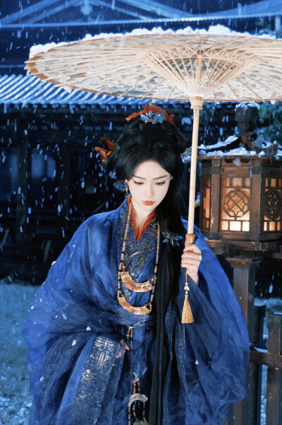 蔻蔻 胡亦瑶∣赵蔻蔻