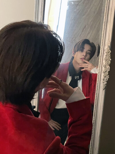 沈载伦