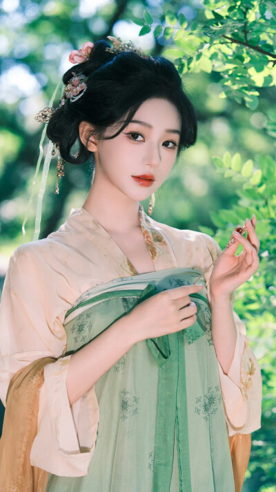 胡亦瑶