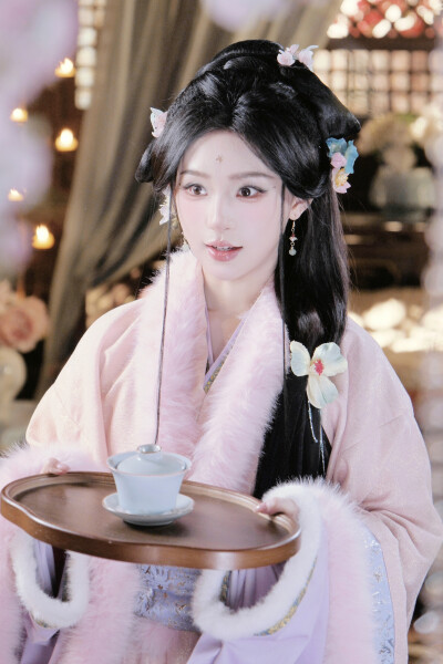 蔻蔻 胡亦瑶∣赵蔻蔻