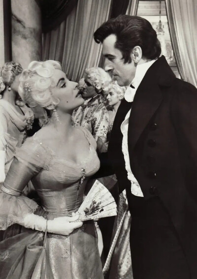 Elizabeth Taylor ​​​