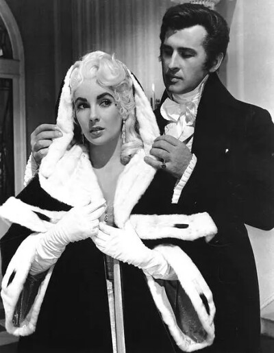 Elizabeth Taylor ​​​