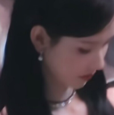 每次和她对视我的心就快要跳出来