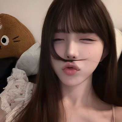 ⦁✣⦁