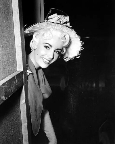 Elizabeth Taylor ​​​