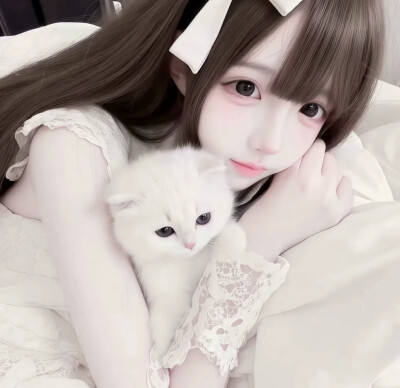 ♡♱⫘小猫的愛戀⫘♱♡⁺
女头