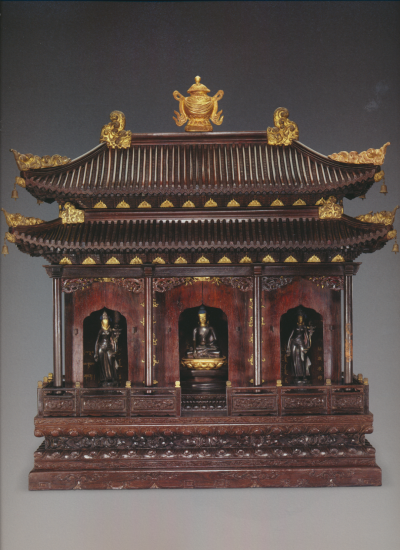 释迦牟尼佛、度母三尊 18世纪  扎什伦布寺扎什吉彩作坊   故宫博物院藏