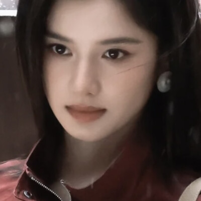 张婧仪