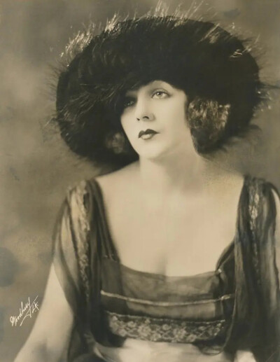 Barbara La Marr