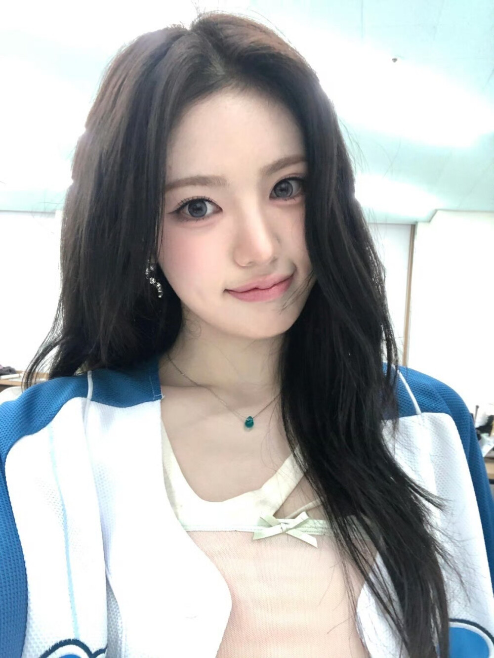 kiiikiii Sui李守彬