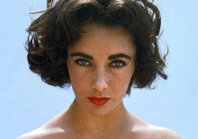 Elizabeth Taylor ​​​