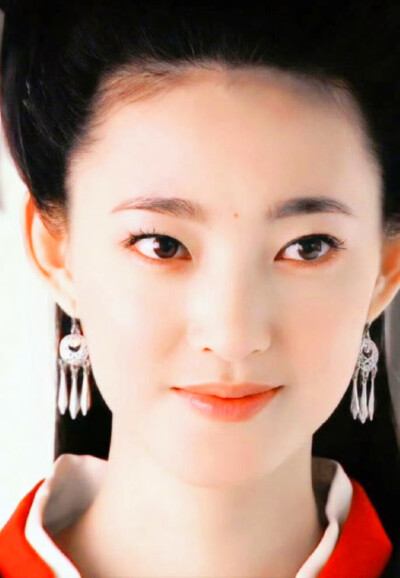 王丽坤