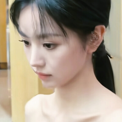 薇薇