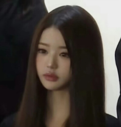 张元英