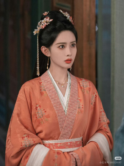桃花映