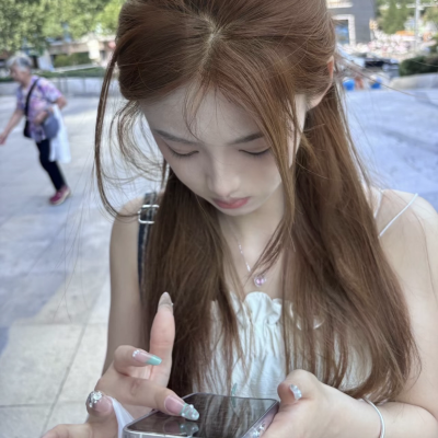 女头