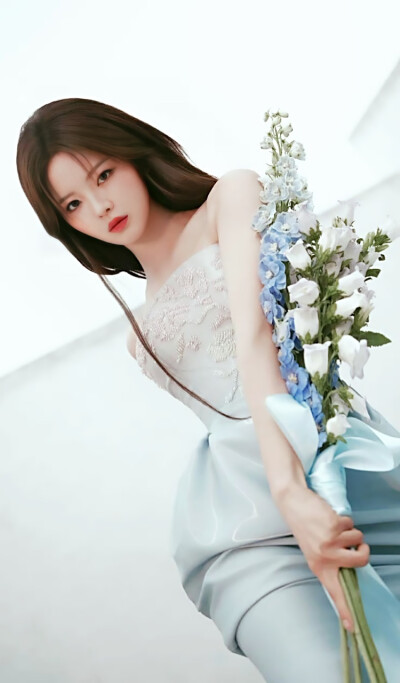杨超越
