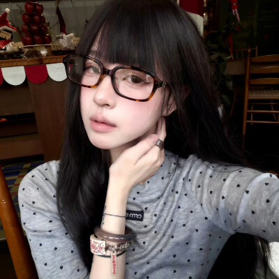 女头