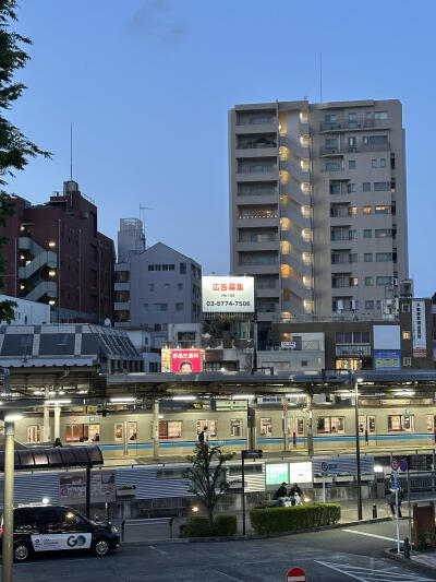 只有日本