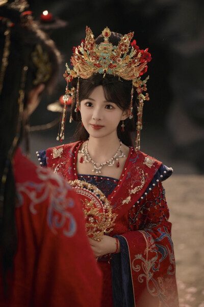 和离当日，我宝箱开出魔尊当夫君 莉莉崽∣陈玉颜
