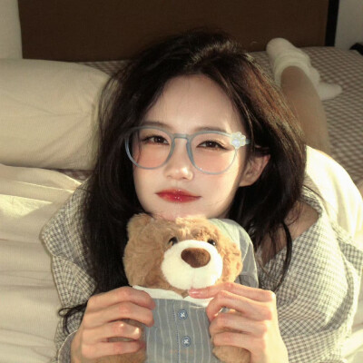 李一桐