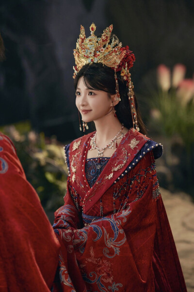 和离当日，我宝箱开出魔尊当夫君 莉莉崽∣陈玉颜

