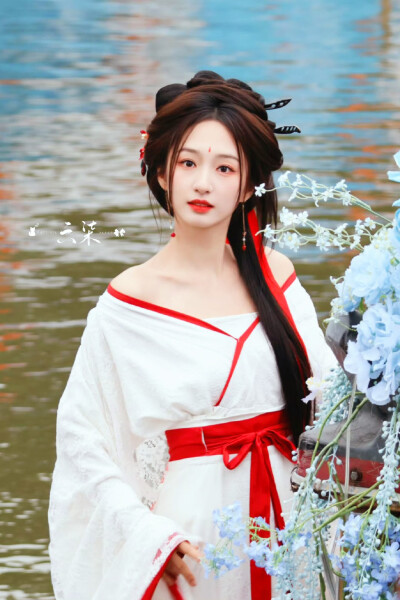 谭盐盐